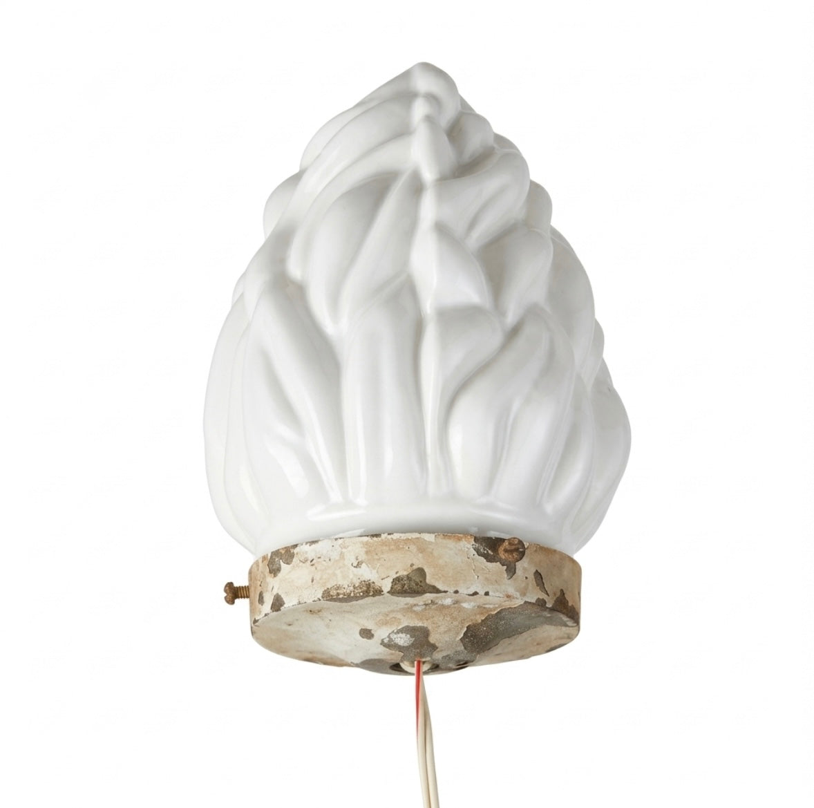 WHITE FLAME PENDANT LIGHT