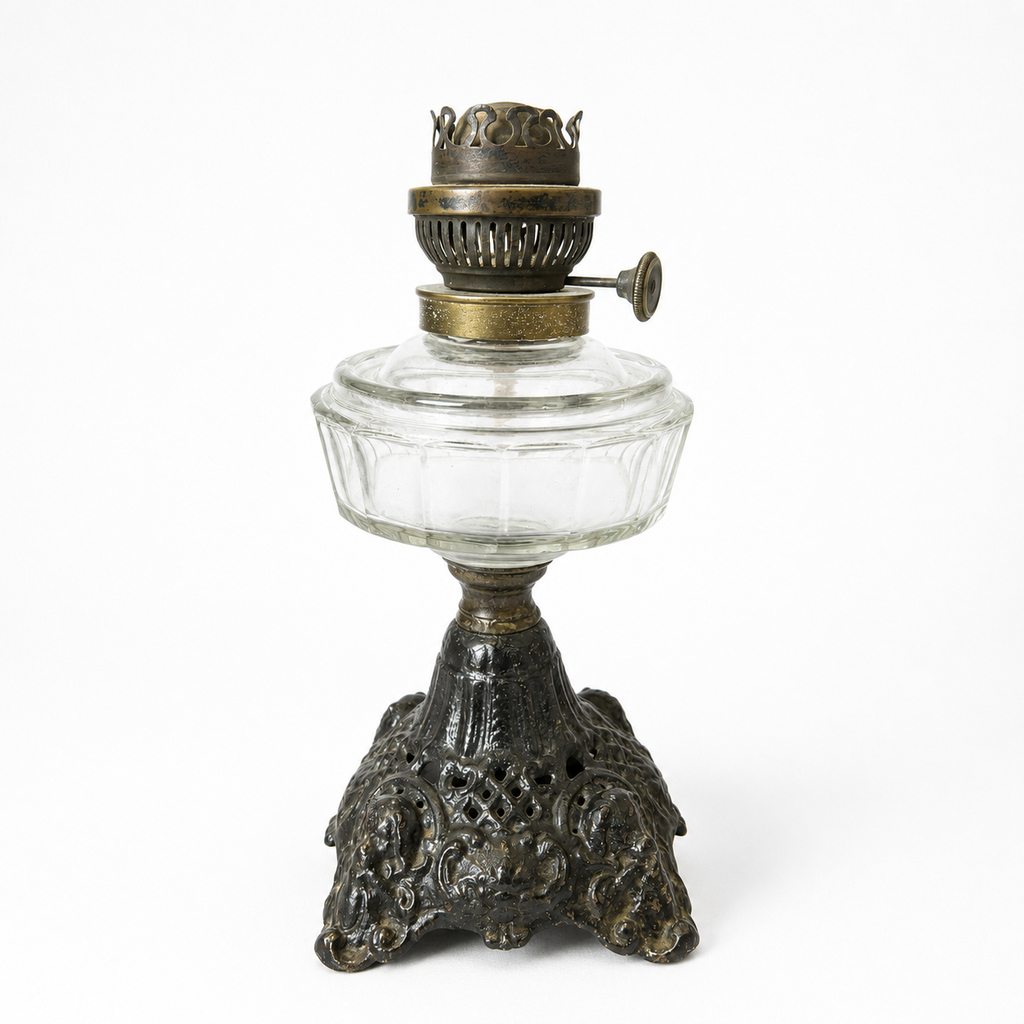 KEROSENE LANTERN 10