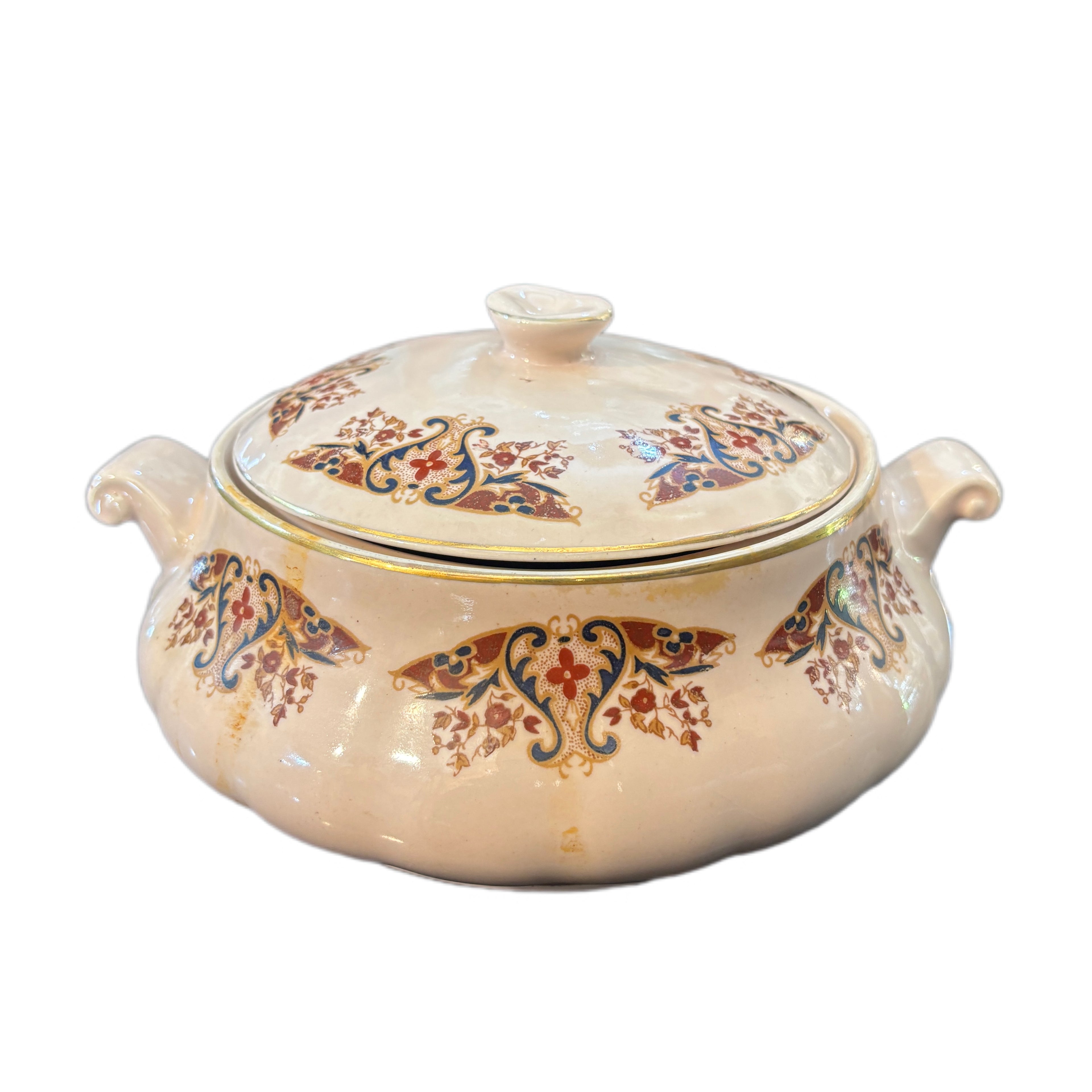 PORCELAIN SOUP TUREEN