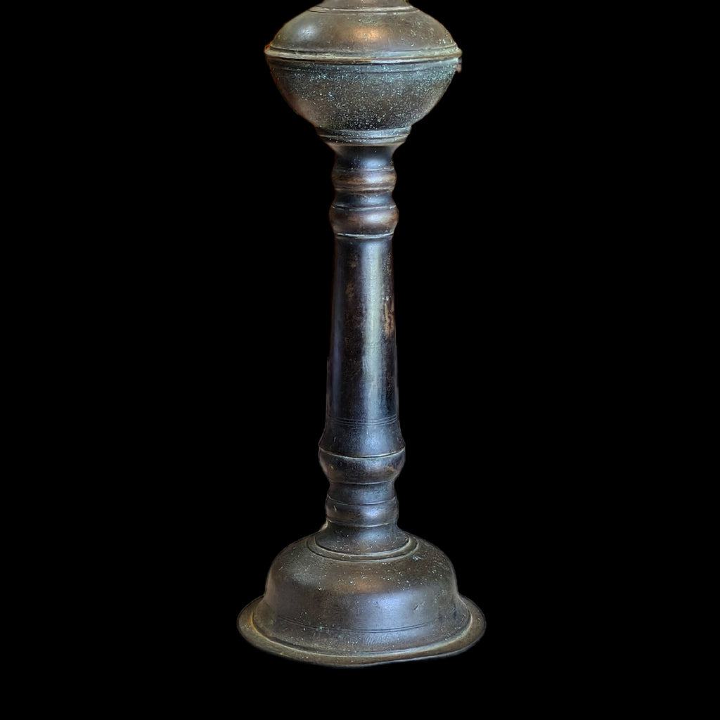 BRONZE KEROSENE LAMP 7