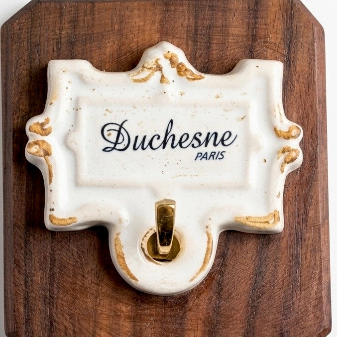 VINTAGE CERAMIC ADVERTISEMENT HOOKS 5