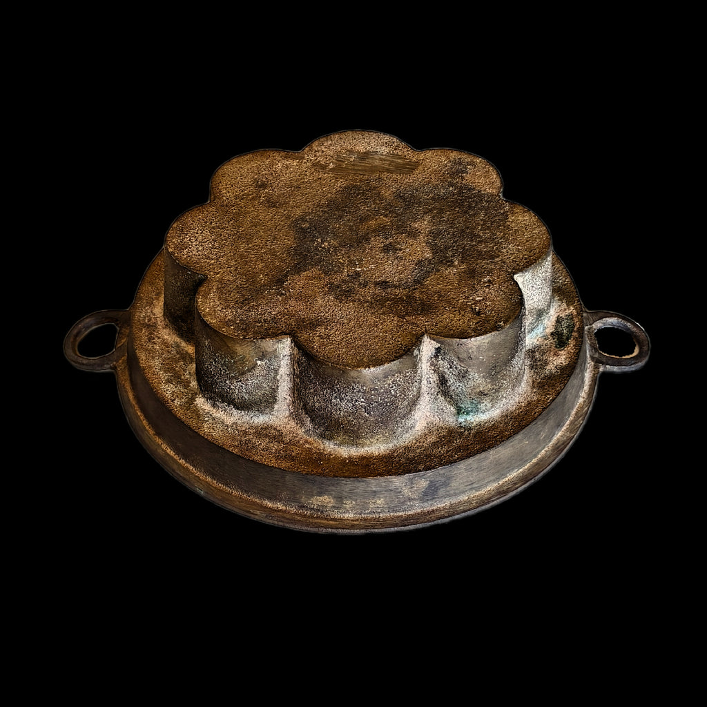 CAKE VESSEL