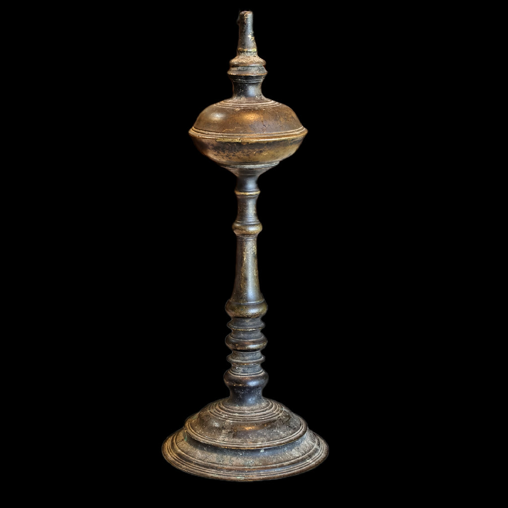 BRONZE KEROSENE LAMP 6