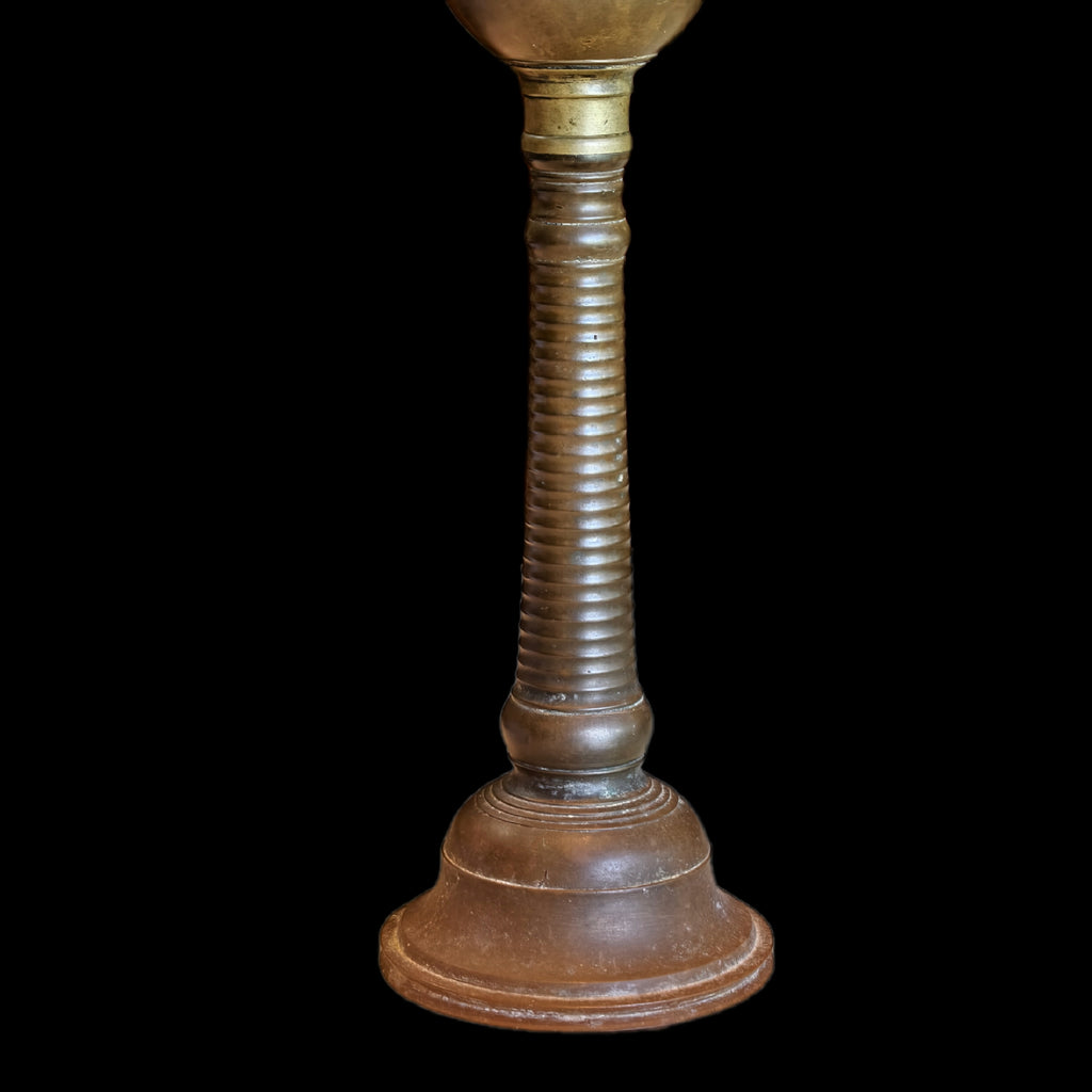 BRONZE KEROSENE LAMP 4