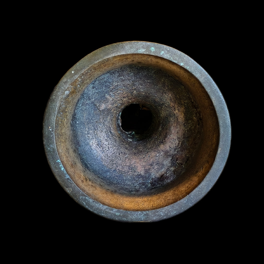 BRONZE KEROSENE LAMP 7