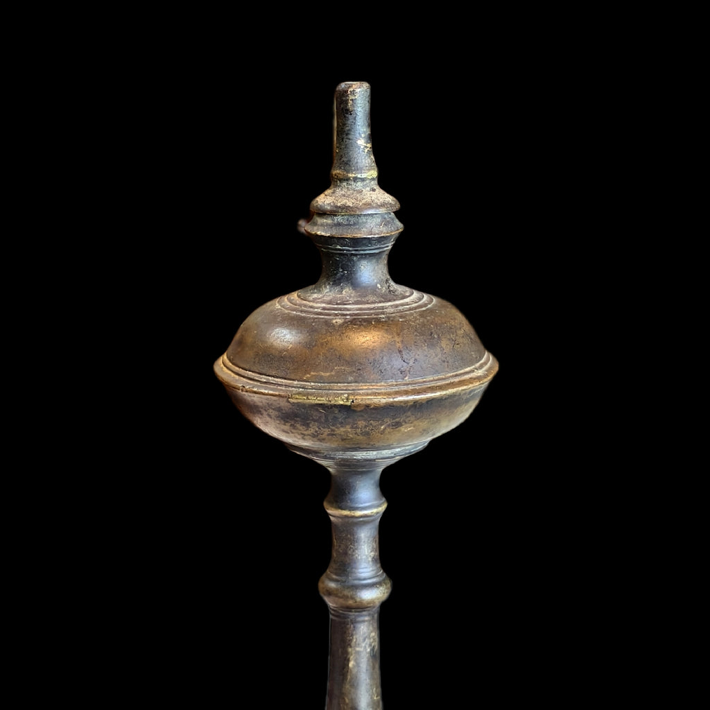BRONZE KEROSENE LAMP 6