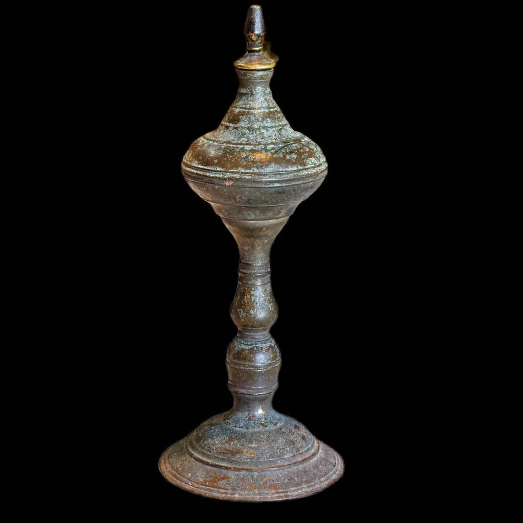 BRONZE KEROSENE LAMP 9