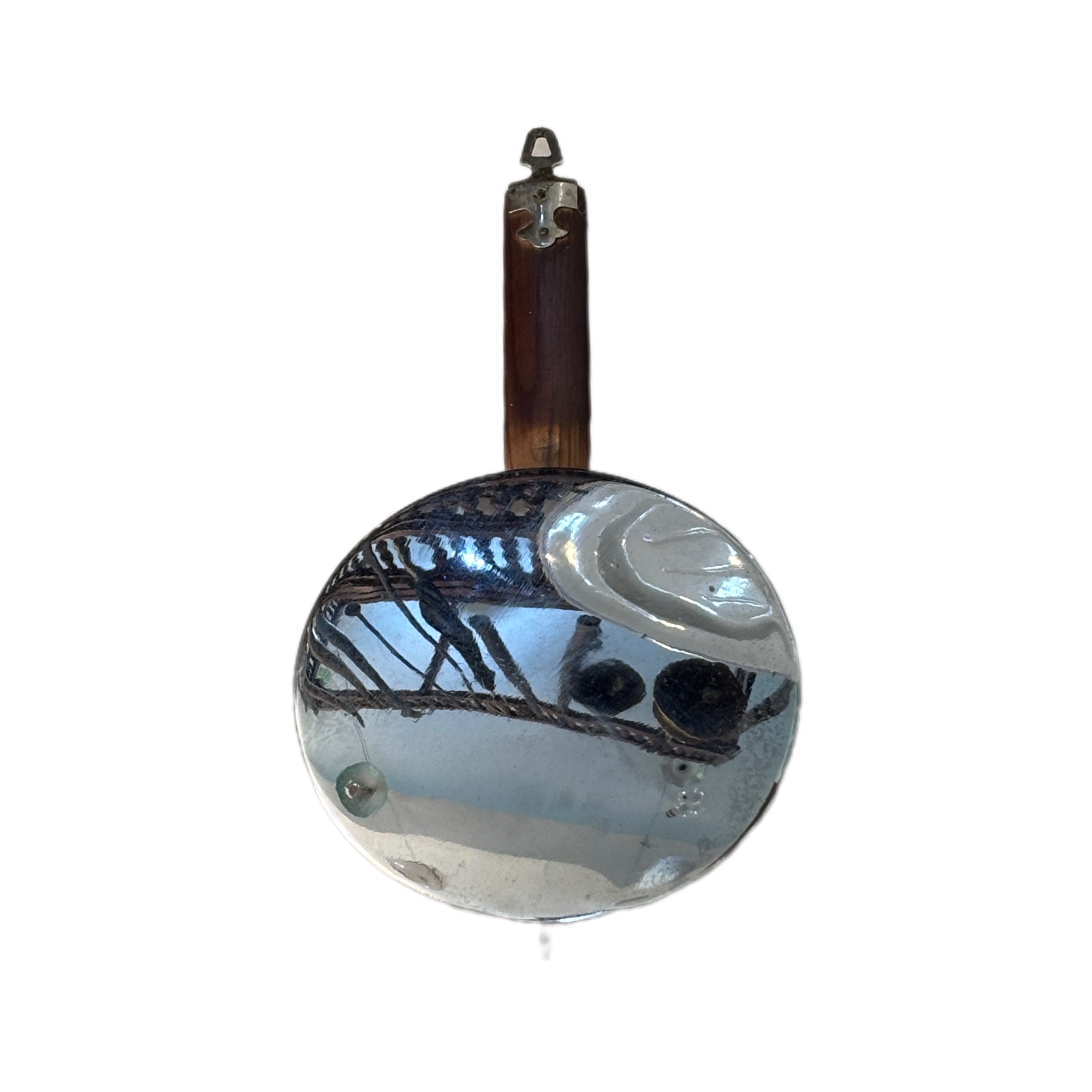 WALKING PENDULUM CLOCK