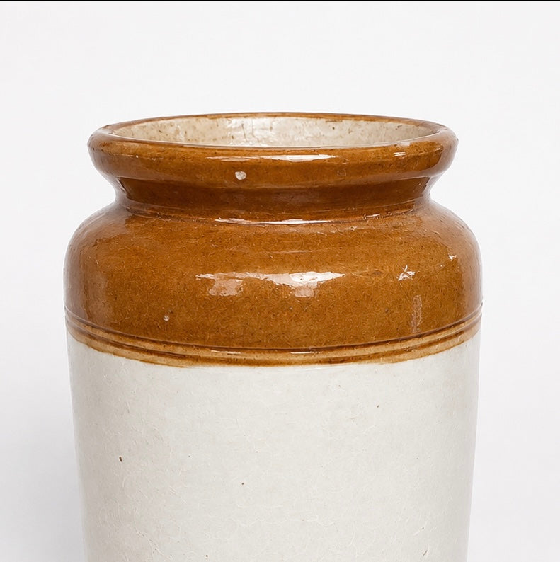 CERAMIC JAR 12