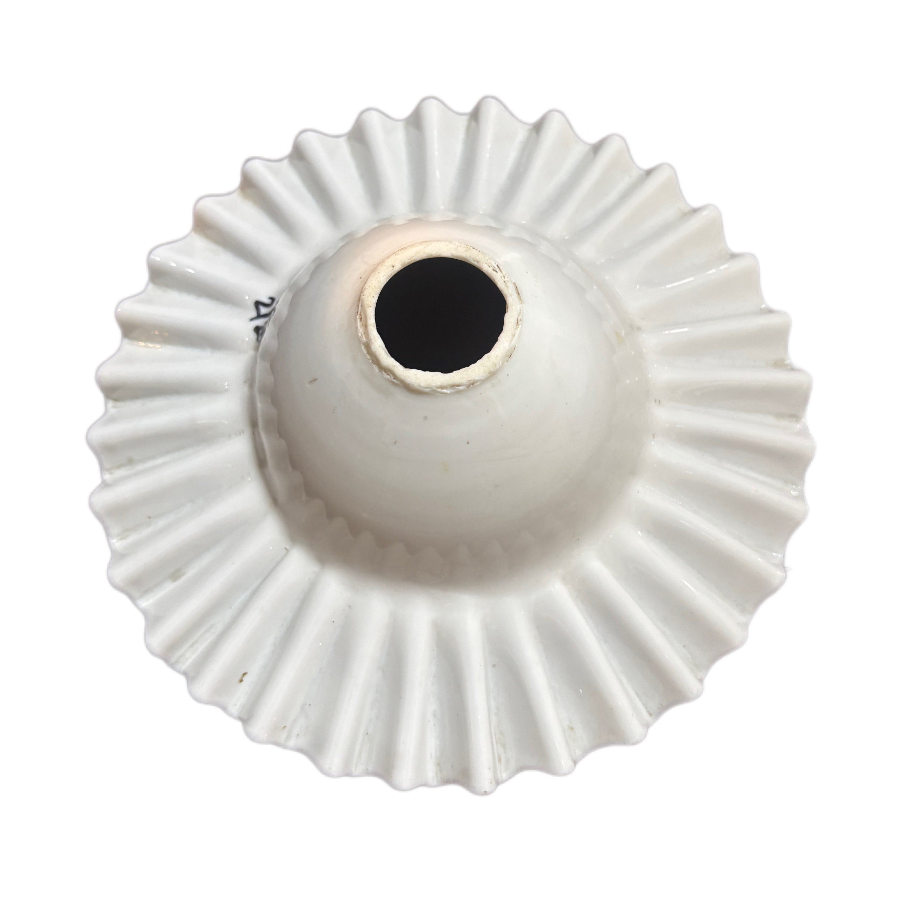 WHITE FLUTED LAMP SHADE