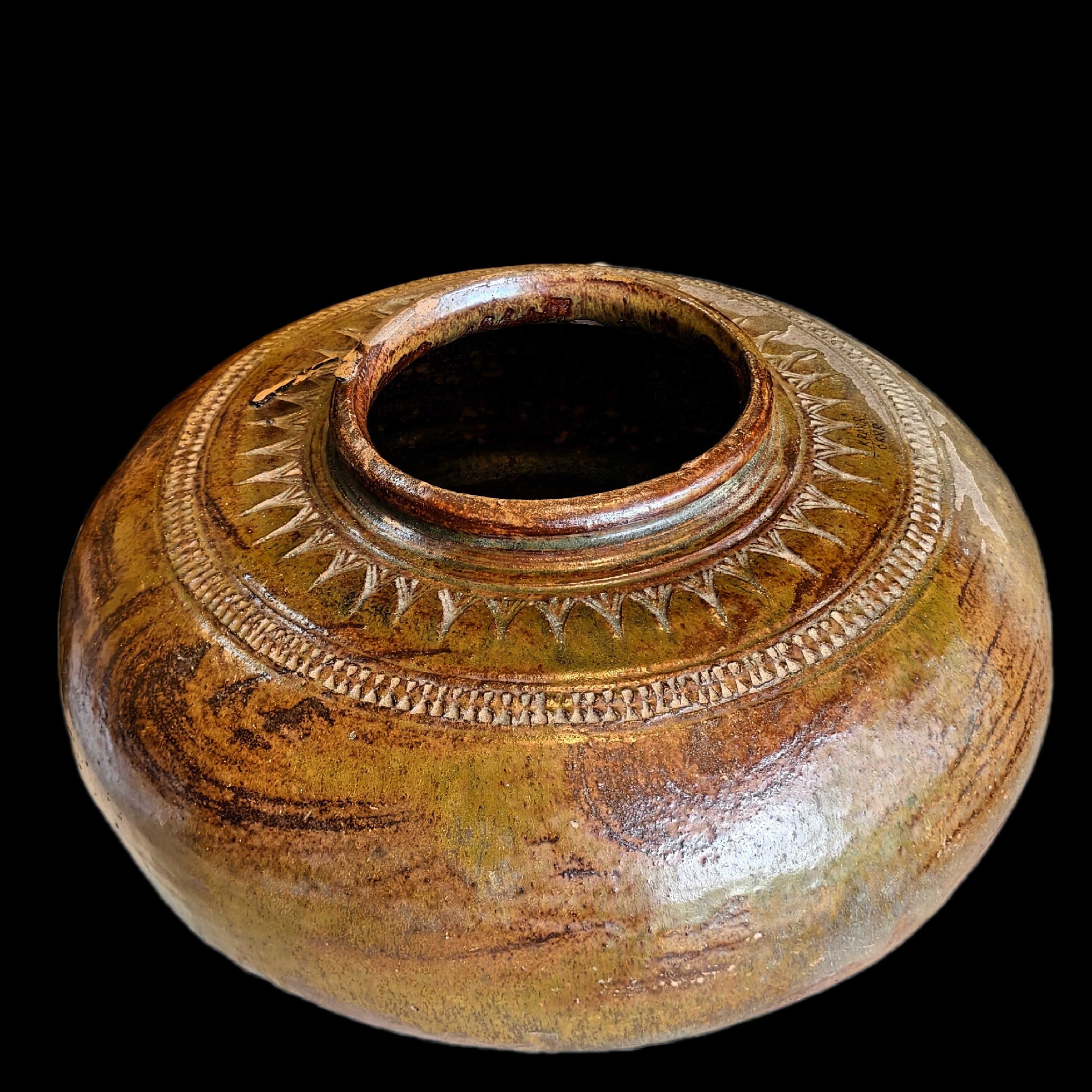 CHINESE POT