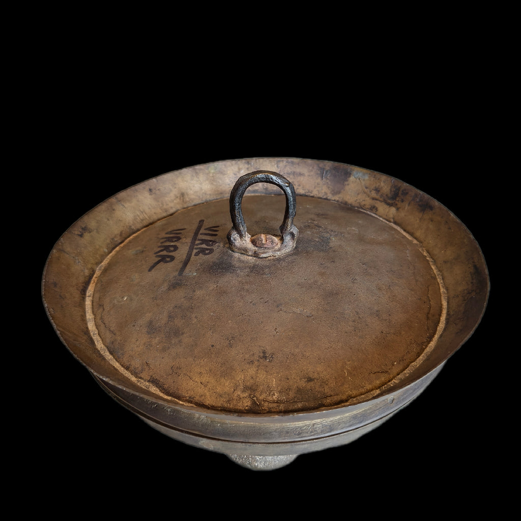 CAKE VESSEL