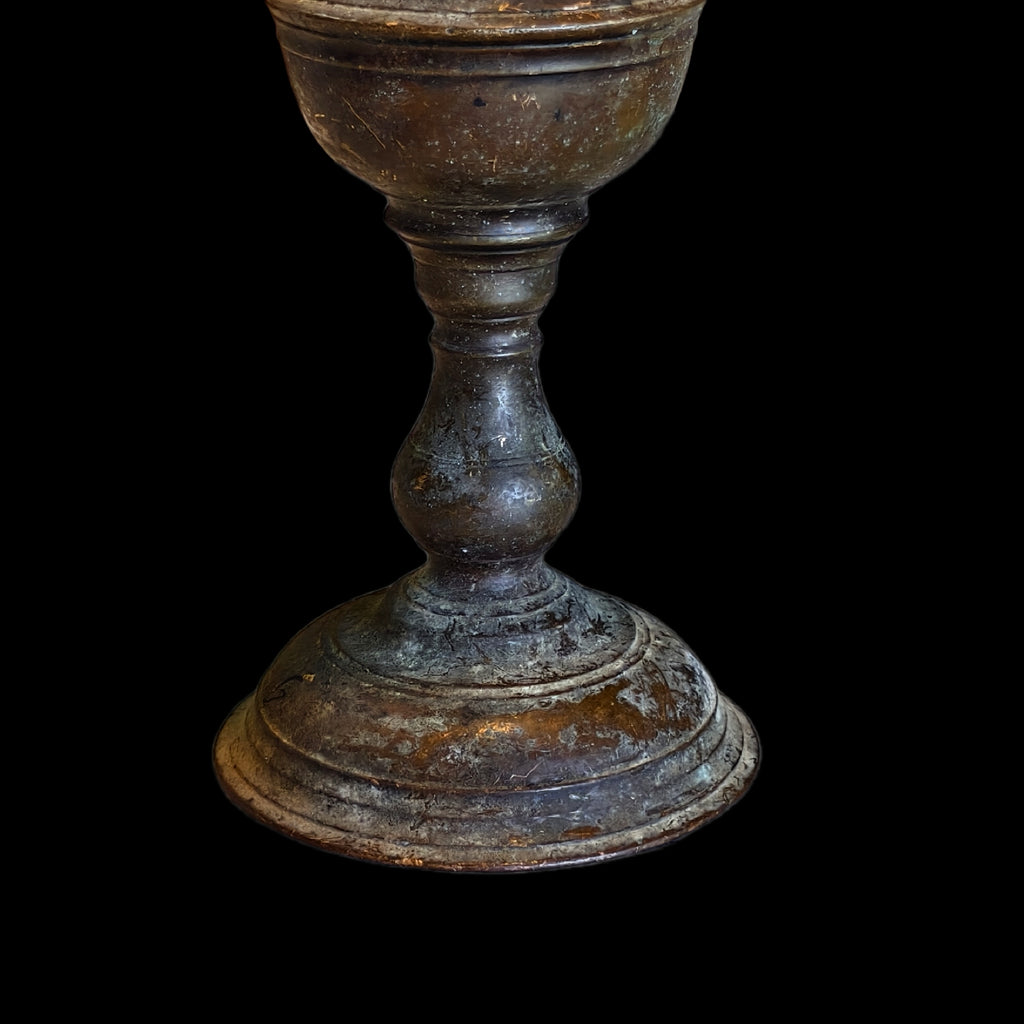 BRONZE KEROSENE LAMP 10